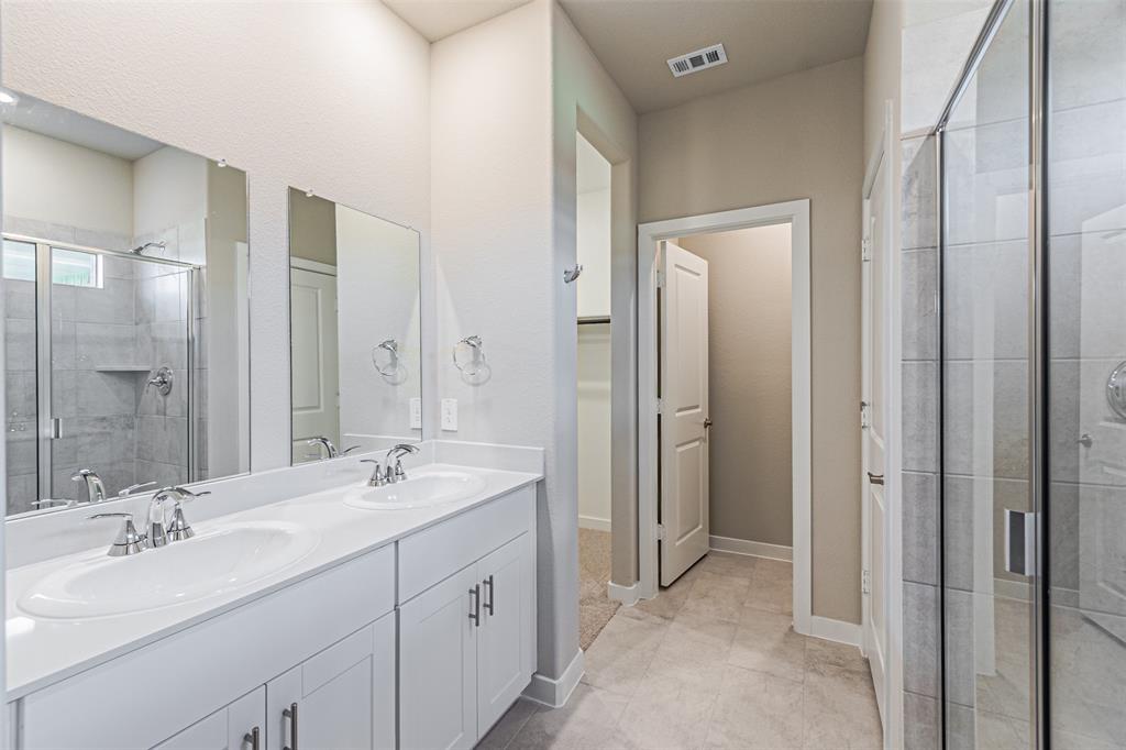6005 alderton Drive, McKinney, TX 75071