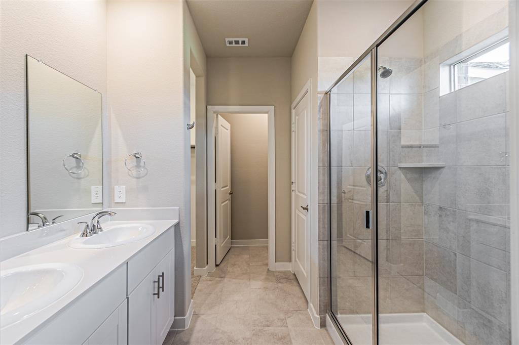 6005 alderton Drive, McKinney, TX 75071