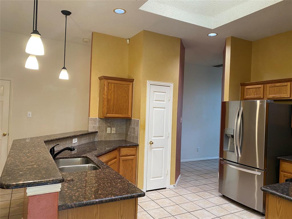 6005 Jewel Drive, McKinney, TX 75070 6005 Jewel Drive, McKinney, TX 75070