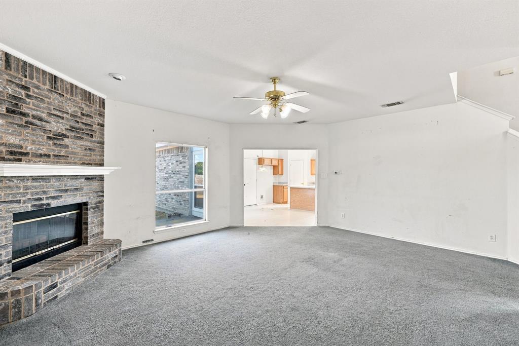 467 Orchard Hill Drive, Cedar Hill, TX 75104