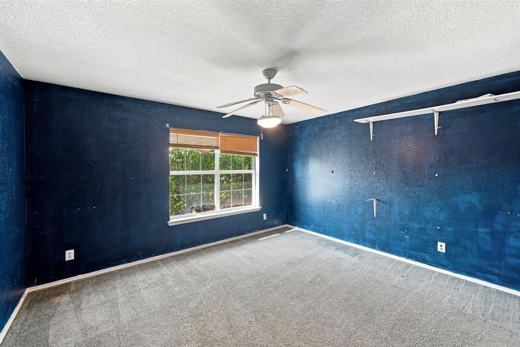 467 Orchard Hill Drive, Cedar Hill, TX 75104
