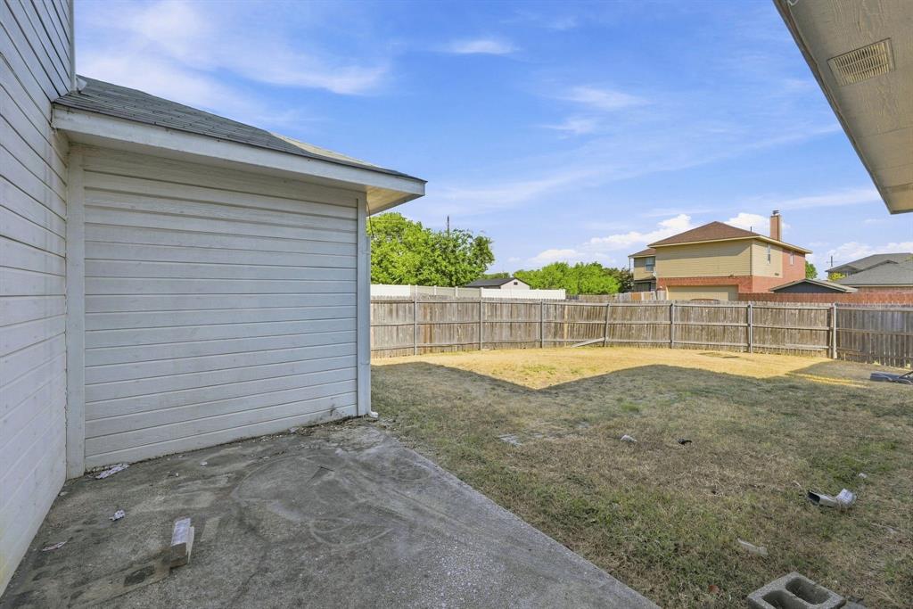 467 Orchard Hill Drive, Cedar Hill, TX 75104