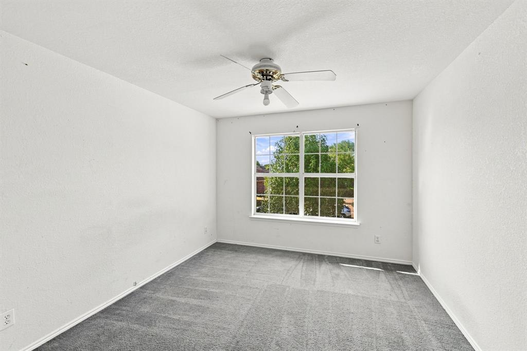 467 Orchard Hill Drive, Cedar Hill, TX 75104