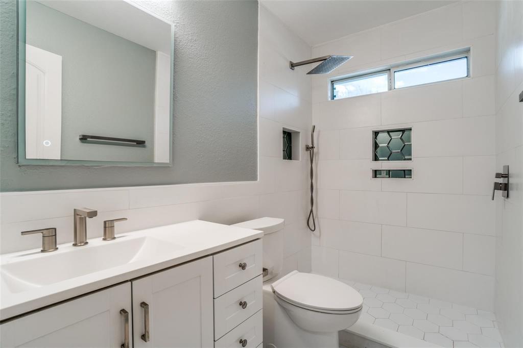 3925 La Tierra Linda Trail, McKinney, TX 75070