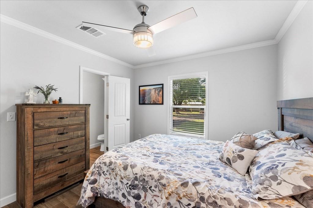 1034 Pleasant Drive, Kemp, TX 75143