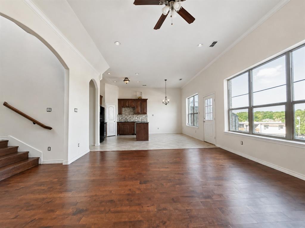 2361 Novin Drive, Irving, TX 75062 2361 Novin Drive, Irving, TX 75062