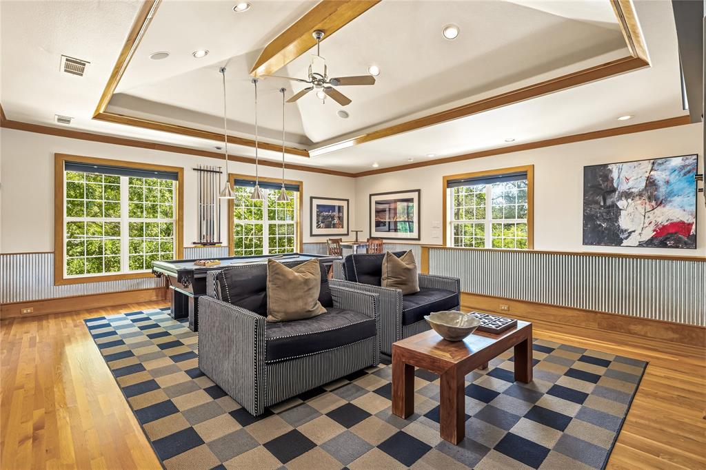 10626 Cox Lane, Dallas, TX 75229