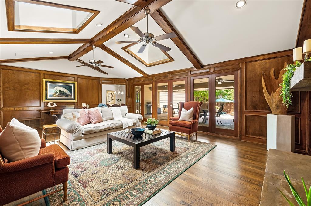 10626 Cox Lane, Dallas, TX 75229