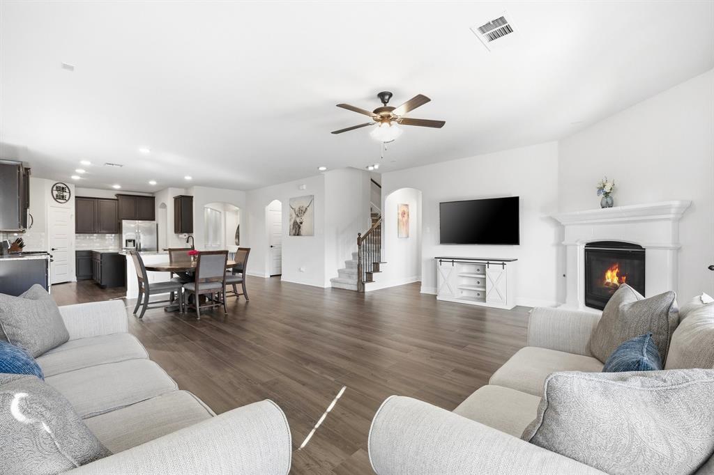 244 Jefferson Lane, Fate, TX 75189