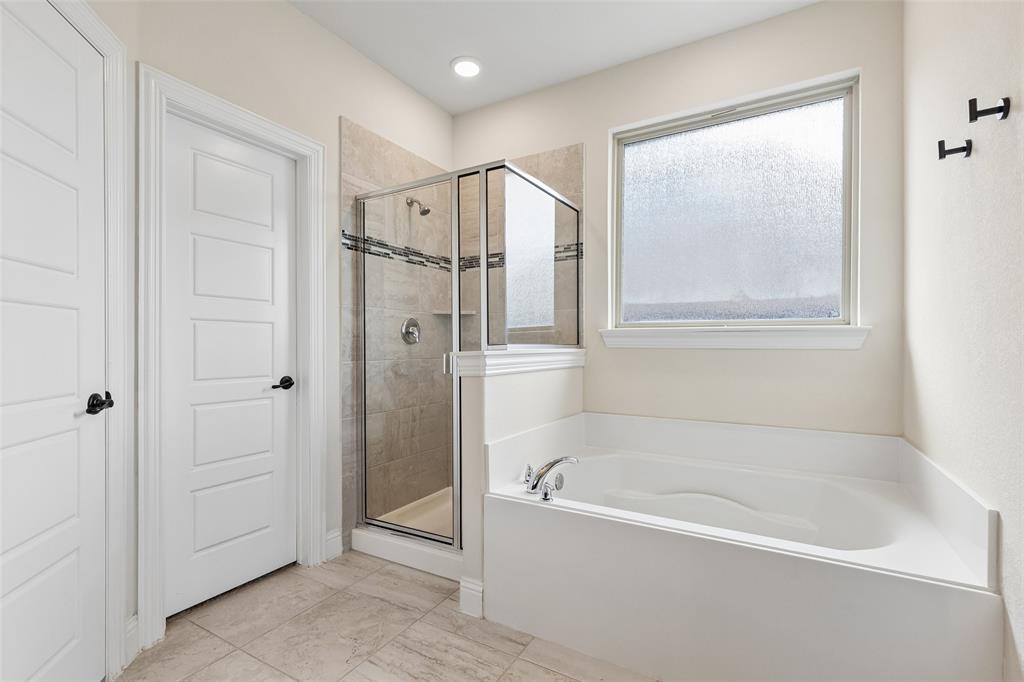 244 Jefferson Lane, Fate, TX 75189