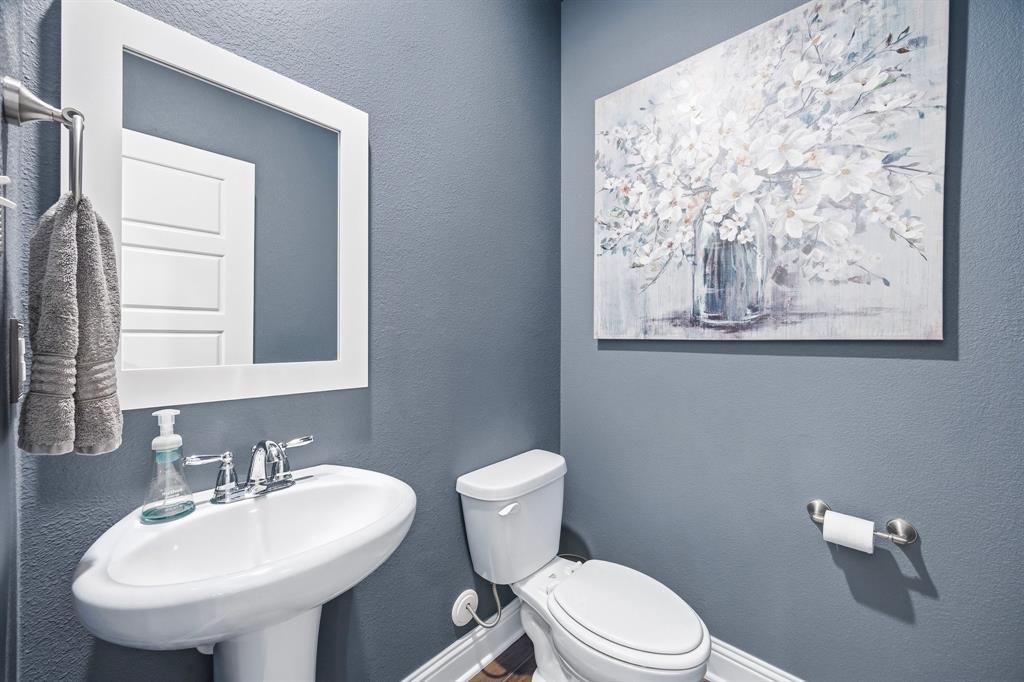 Powder bath on first floor