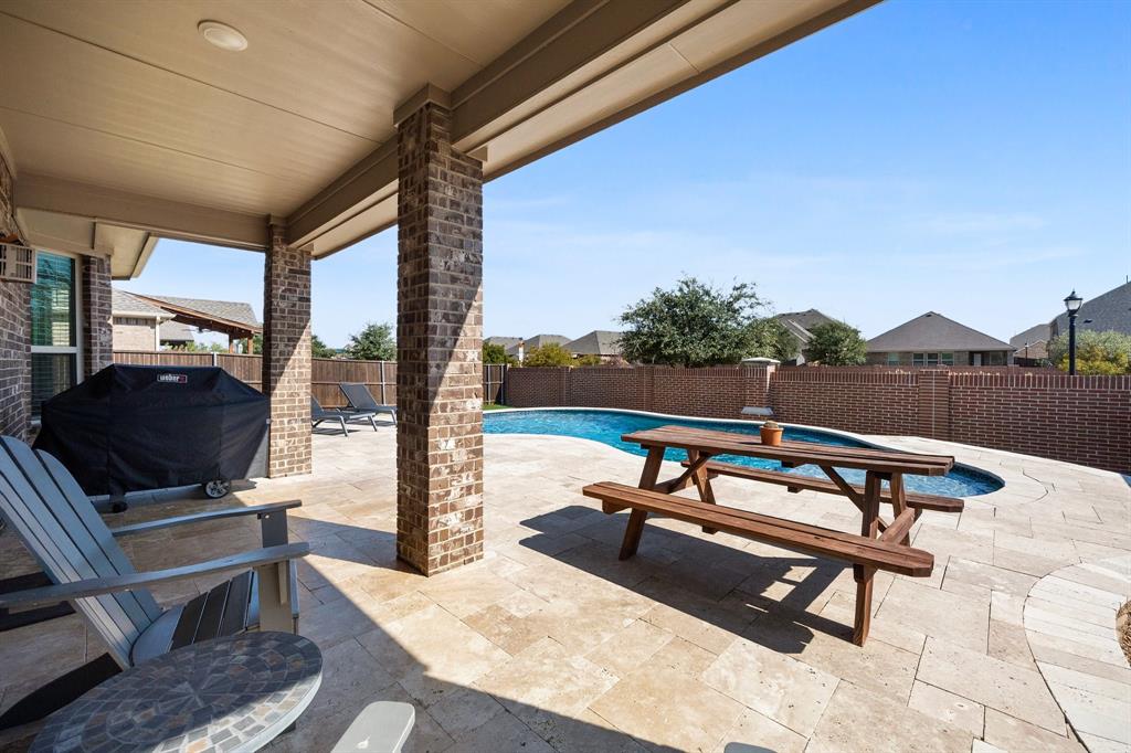 244 Jefferson Lane, Fate, TX 75189