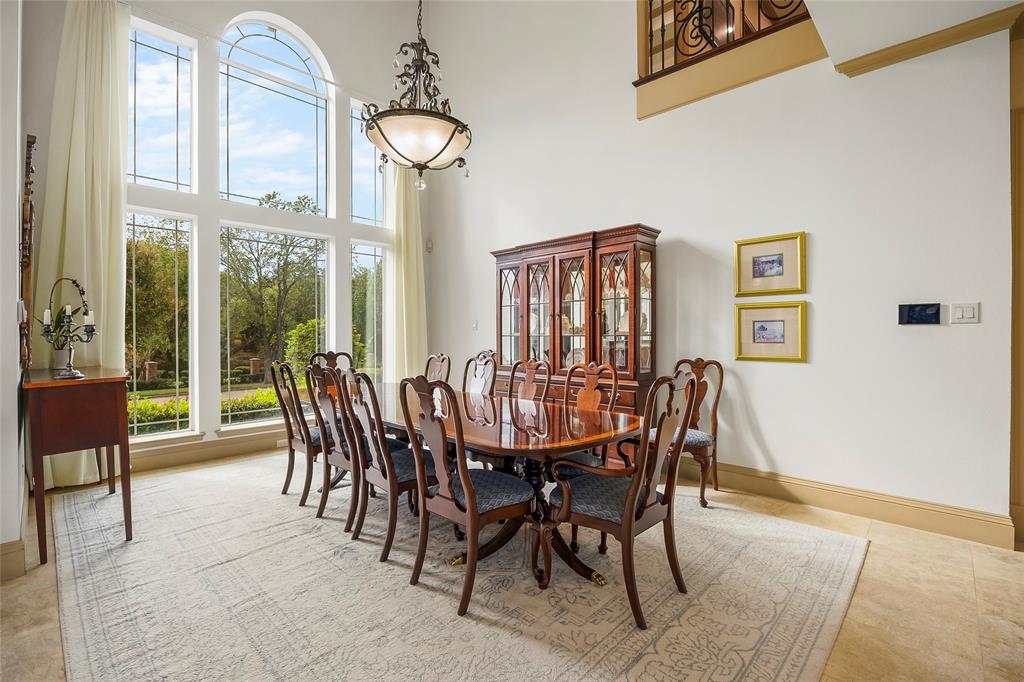 Spacious formal dining room ideal for hosting family gatherings and special occasions. Spacious formal dining room ideal for hosting family gatherings and special occasions.