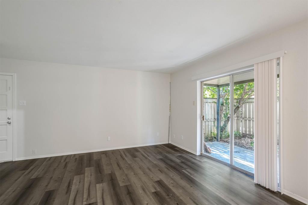 2805 Lineville Drive, #105, Farmers Branch, TX 75234