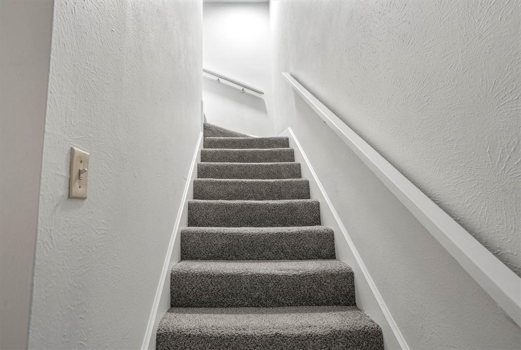 2805 Lineville Drive, #105, Farmers Branch, TX 75234