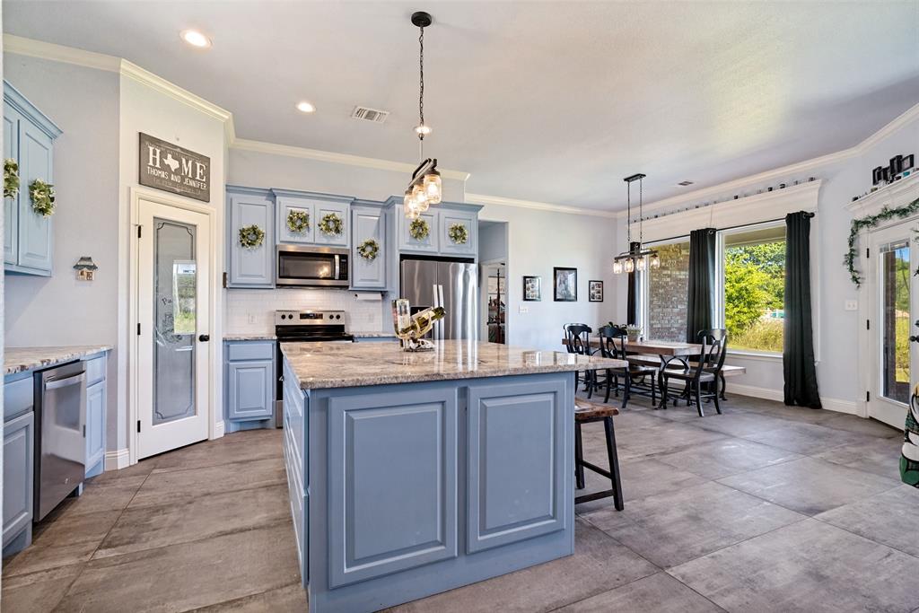 2128 Christine Drive, Granbury, TX 76048 2128 Christine Drive, Granbury, TX 76048