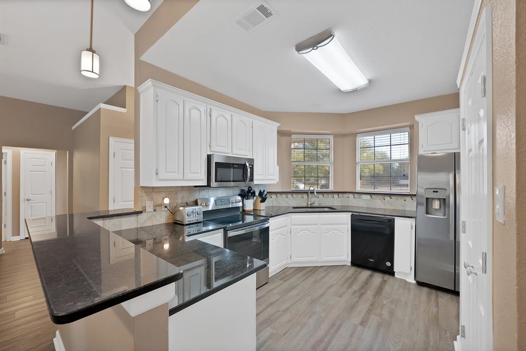 317 Anita Lane, Waxahachie, TX 75165