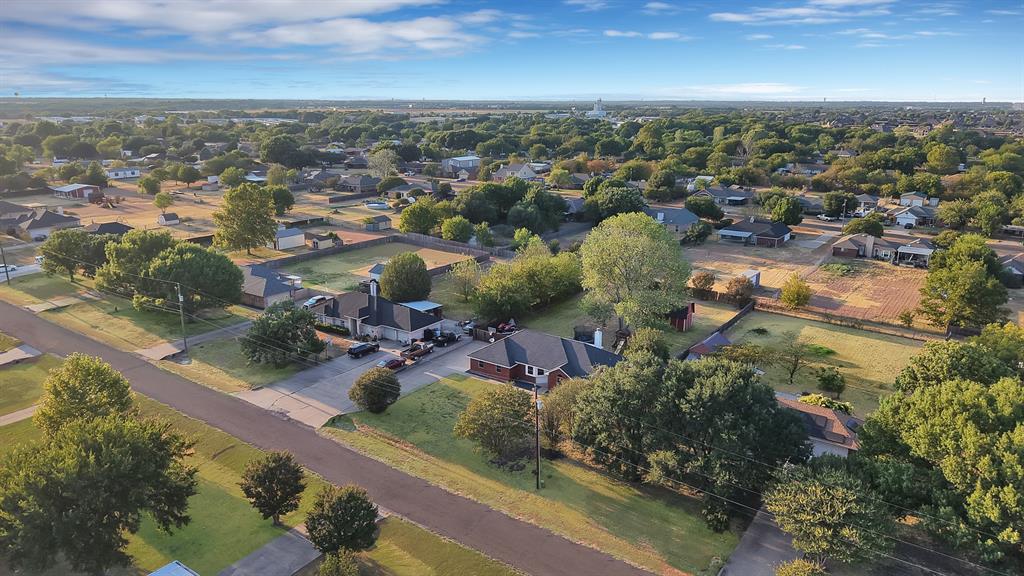 317 Anita Lane, Waxahachie, TX 75165