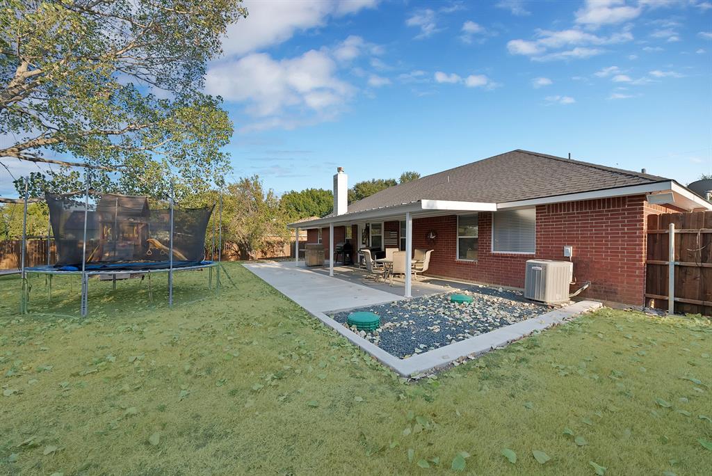 317 Anita Lane, Waxahachie, TX 75165