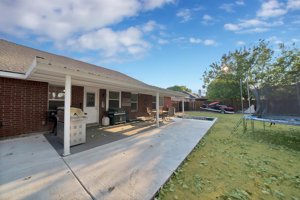 317 Anita Lane, Waxahachie, TX 75165