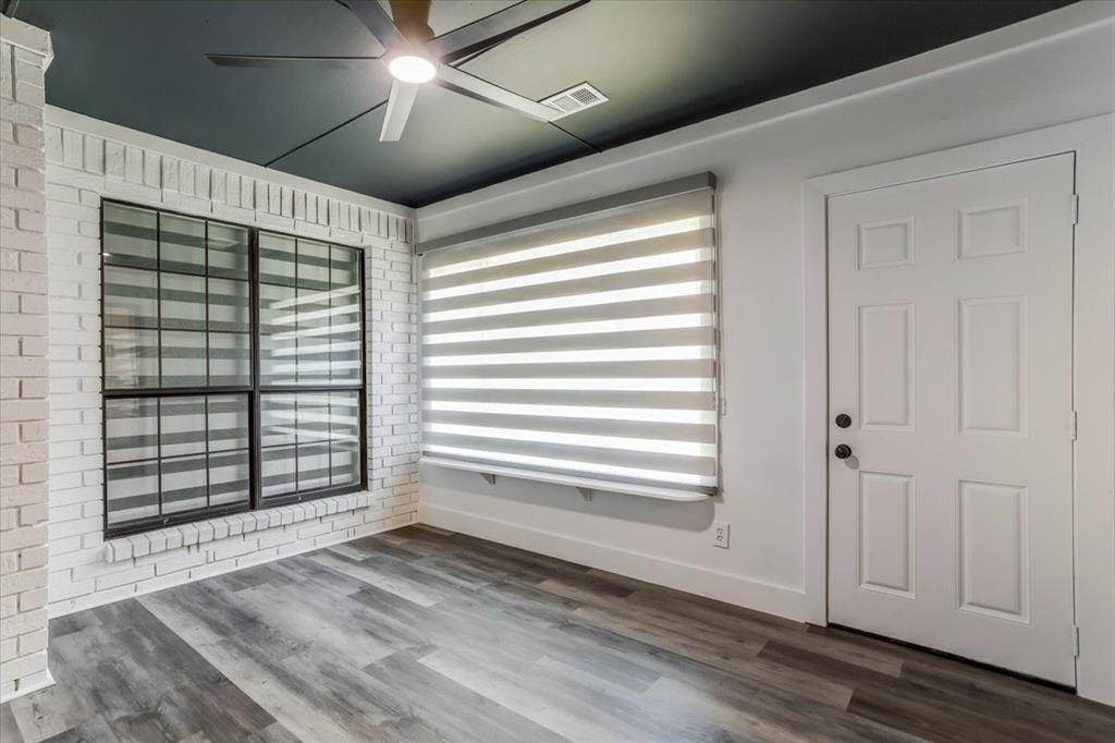 2100 Antibes Drive, Carrollton, TX 75006
