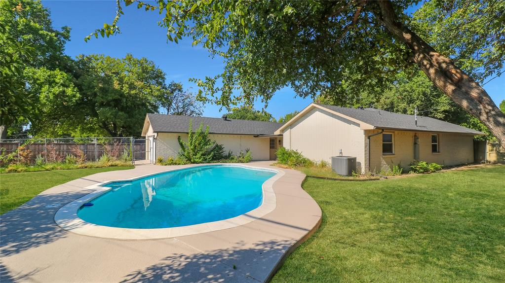 7862 La Verdura, Dallas, TX 75248