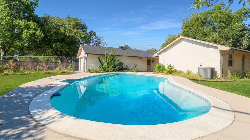 7862 La Verdura, Dallas, TX 75248