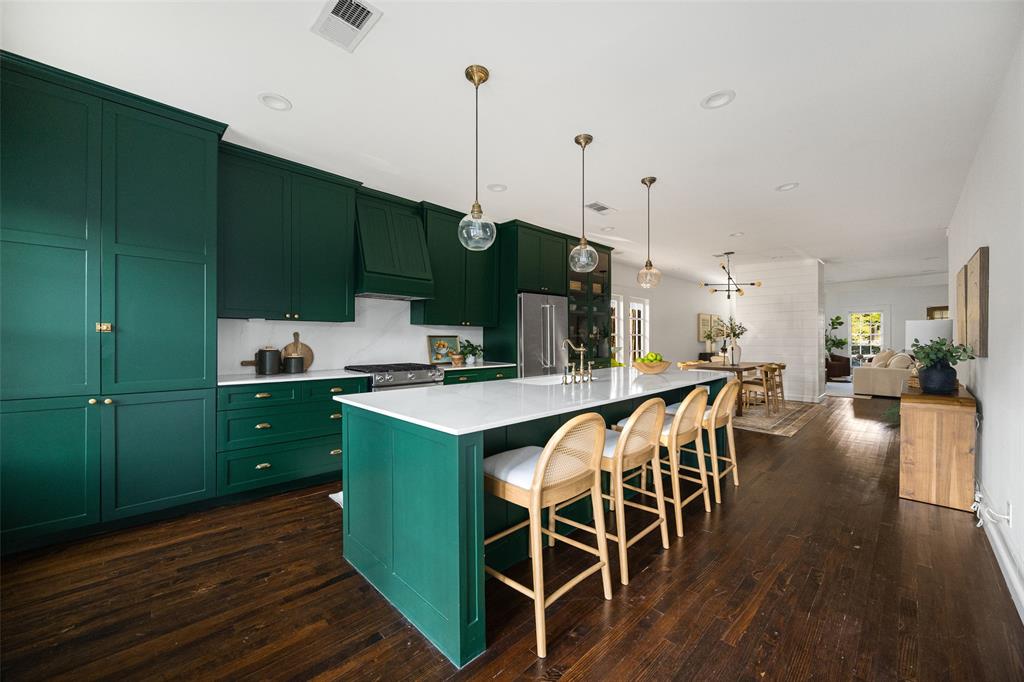 2007 Euclid Avenue, Dallas, TX 75206