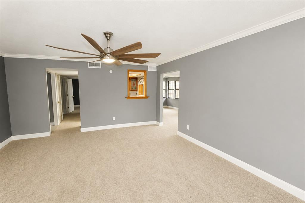730 Valiant Circle, Garland, TX 75043