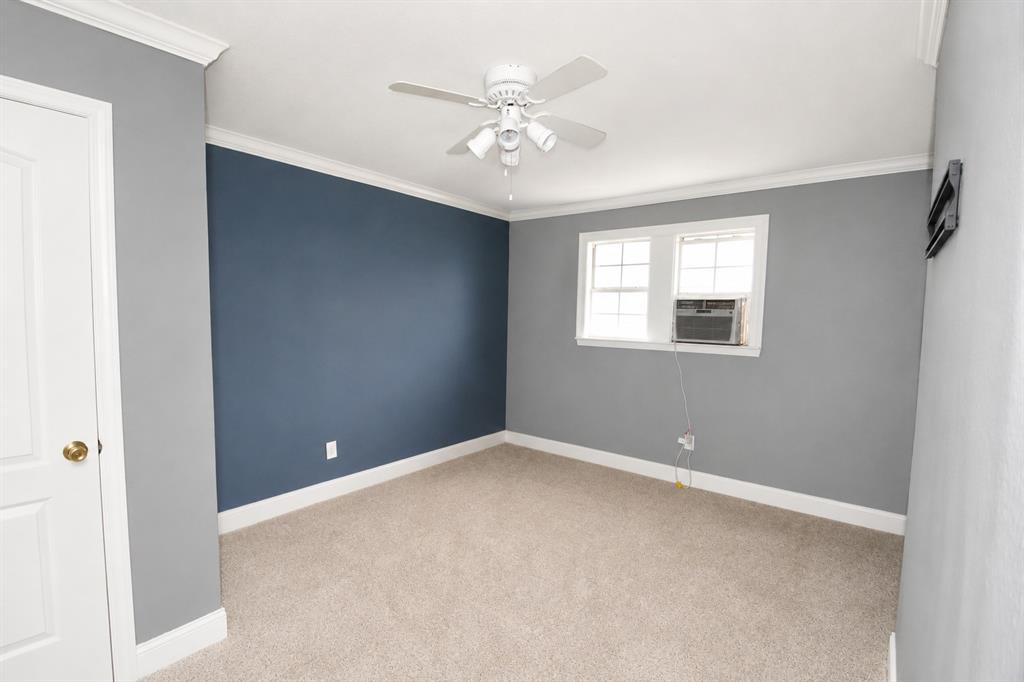 730 Valiant Circle, Garland, TX 75043