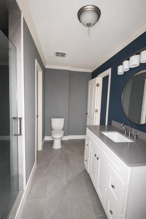 SECONDARY BATH