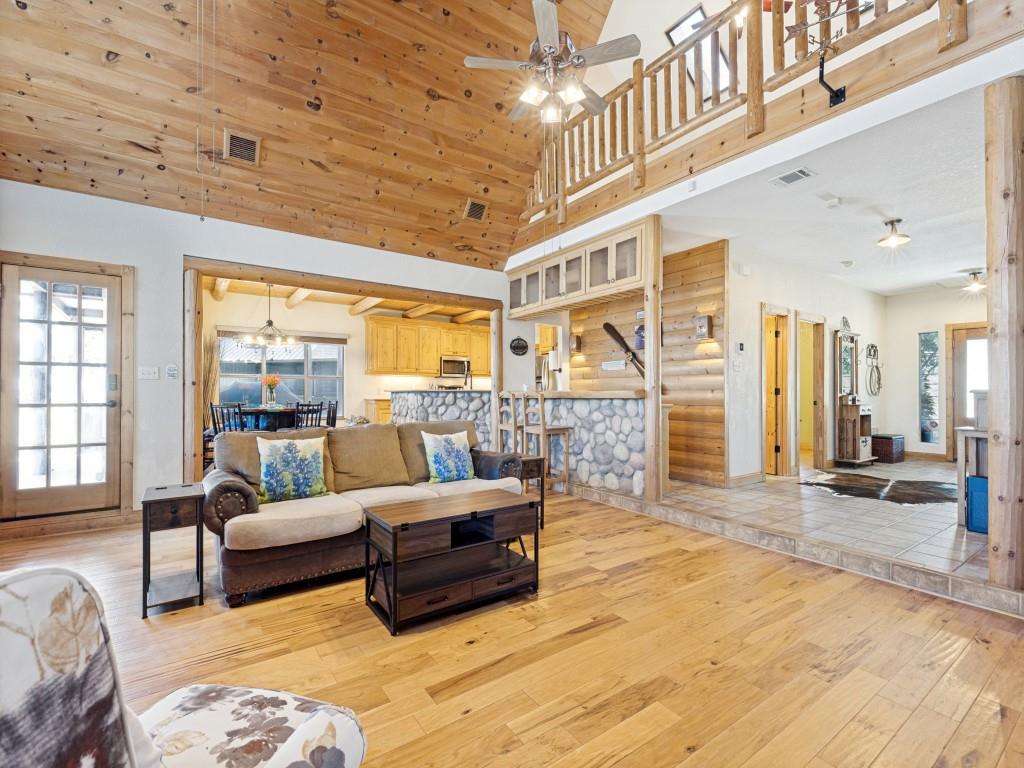 1240 Union Hill Road, Ennis, TX 75119
