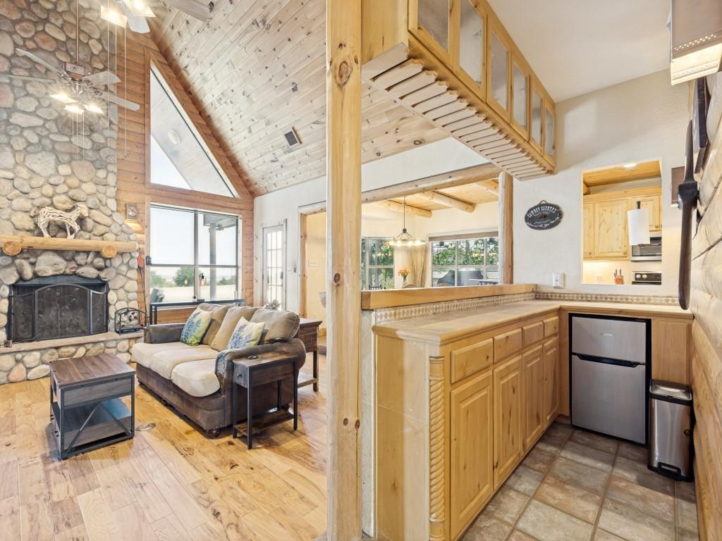 1240 Union Hill Road, Ennis, TX 75119