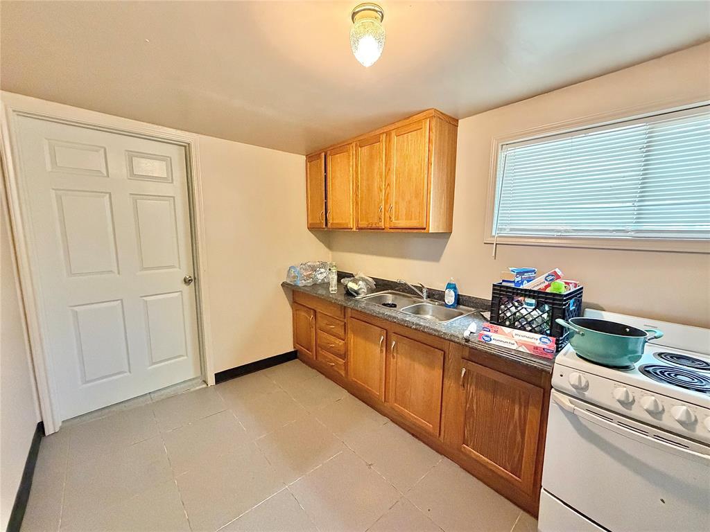 3137 Reuter Avenue, Waco, TX 76708