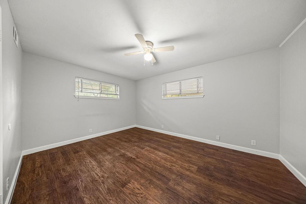 1809 Glenbrook Drive, Irving, TX 75061