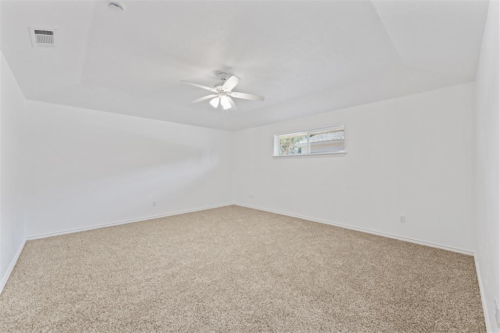 336 Woodbrook Drive, DeSoto, TX 75115