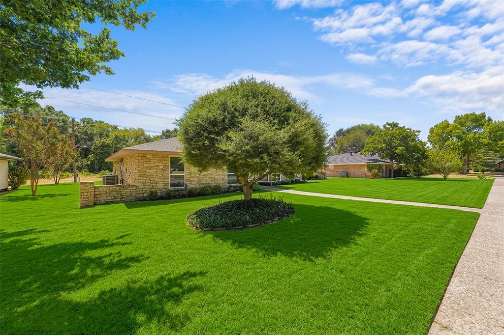 336 Woodbrook Drive, DeSoto, TX 75115