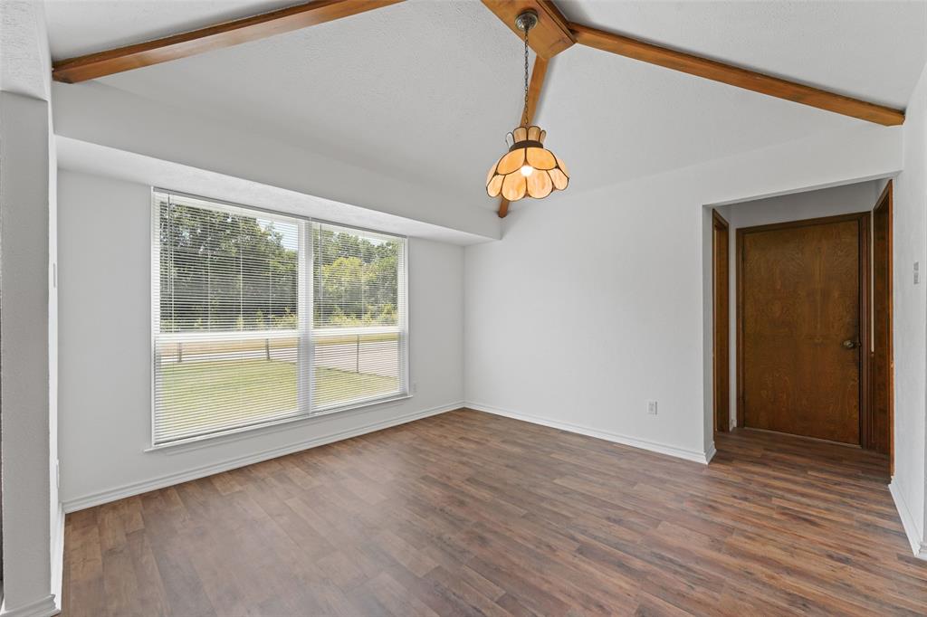 336 Woodbrook Drive, DeSoto, TX 75115