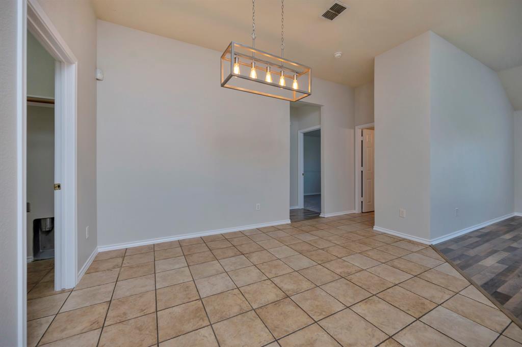 5436 Sierra Ridge Drive, Fort Worth, TX 76123