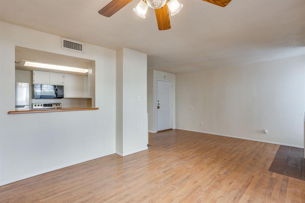 7431 Holly Hill, #101, Dallas, TX 75231