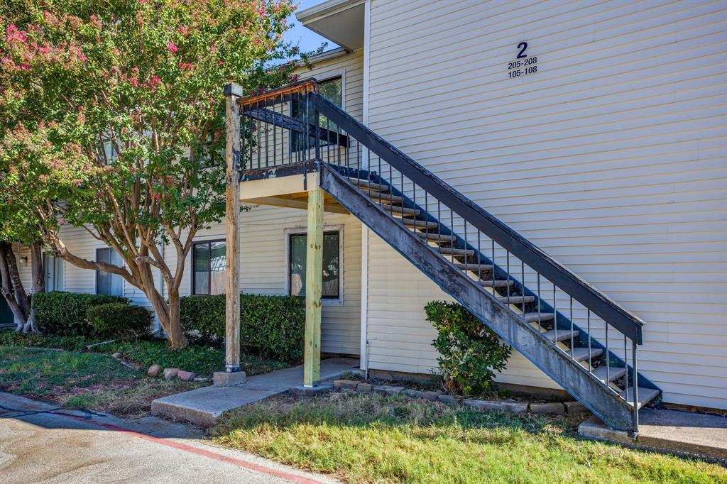 7431 Holly Hill, #101, Dallas, TX 75231