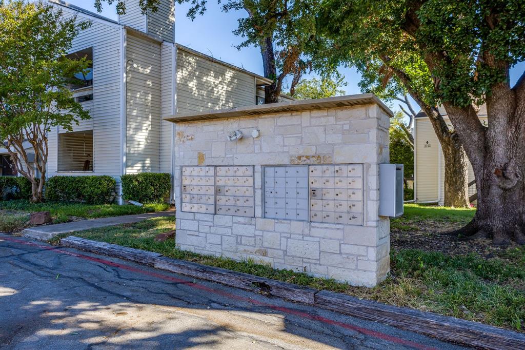 7431 Holly Hill, #101, Dallas, TX 75231