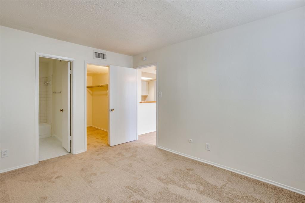 7431 Holly Hill, #101, Dallas, TX 75231