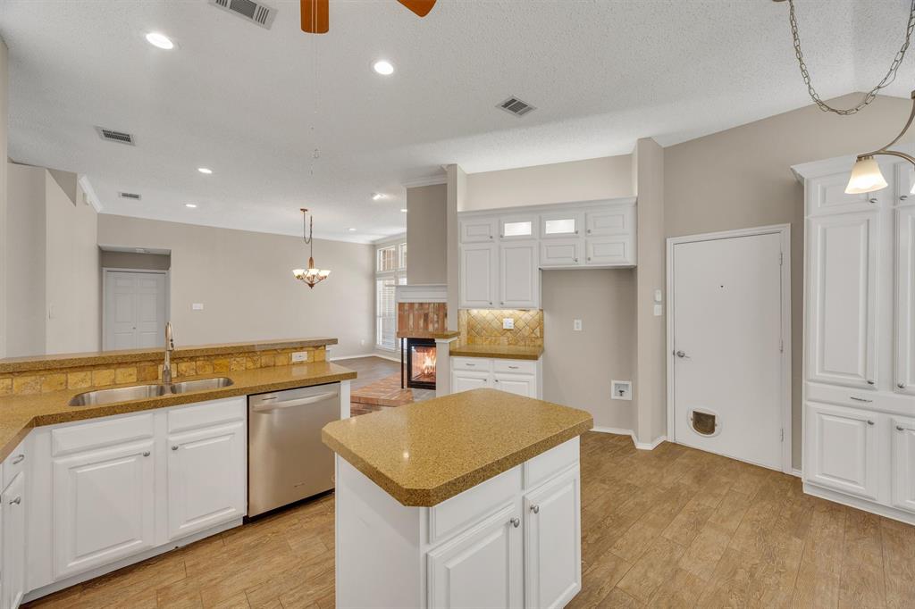 12 Harper Drive, Allen, TX 75002 12 Harper Drive, Allen, TX 75002