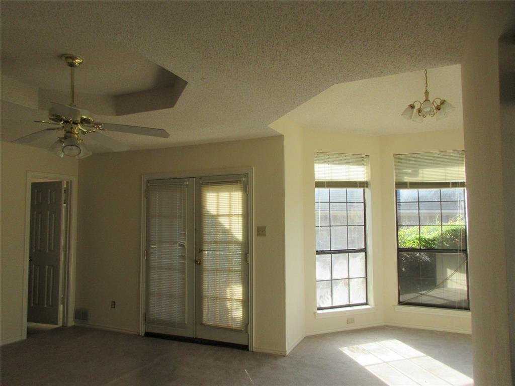 1823 Green Tree Lane, Duncanville, TX 75137 1823 Green Tree Lane, Duncanville, TX 75137