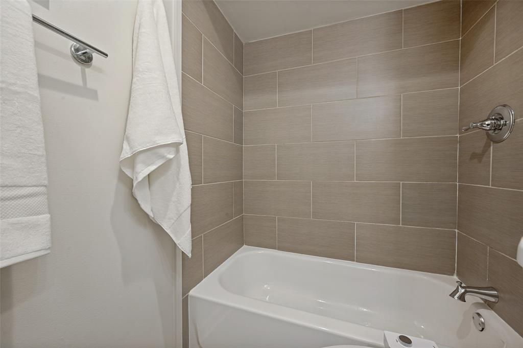 5140 Amesbury Drive, #212, Dallas, TX 75206