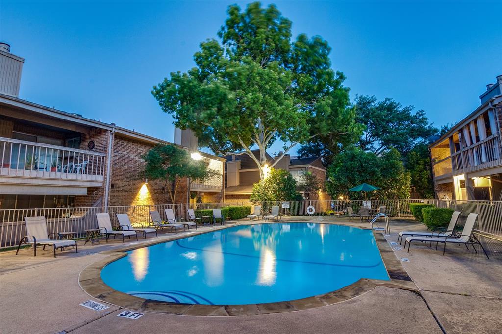 Pool and outdoor gathering spaces