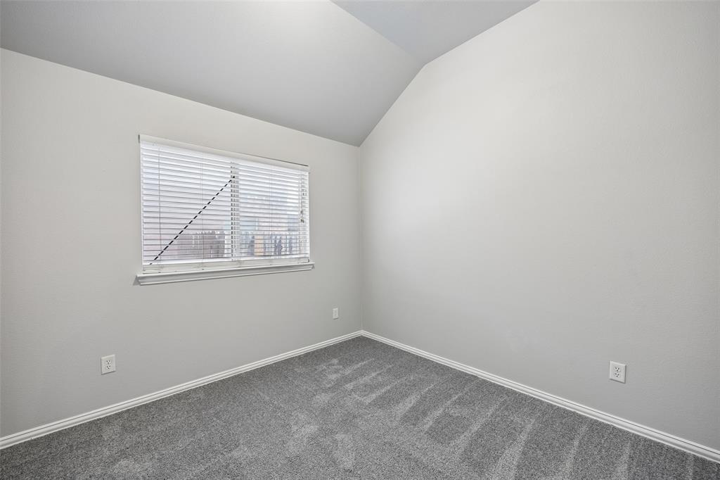 616 Kari Anne Lane, DeSoto, TX 75115