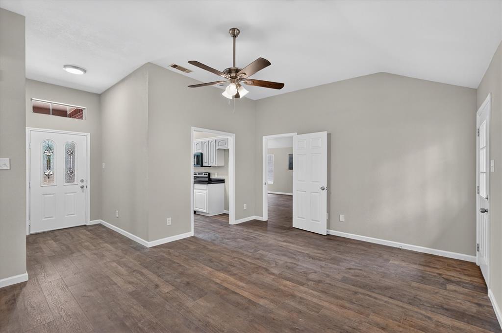 201 West Lane, West Tawakoni, TX 75474