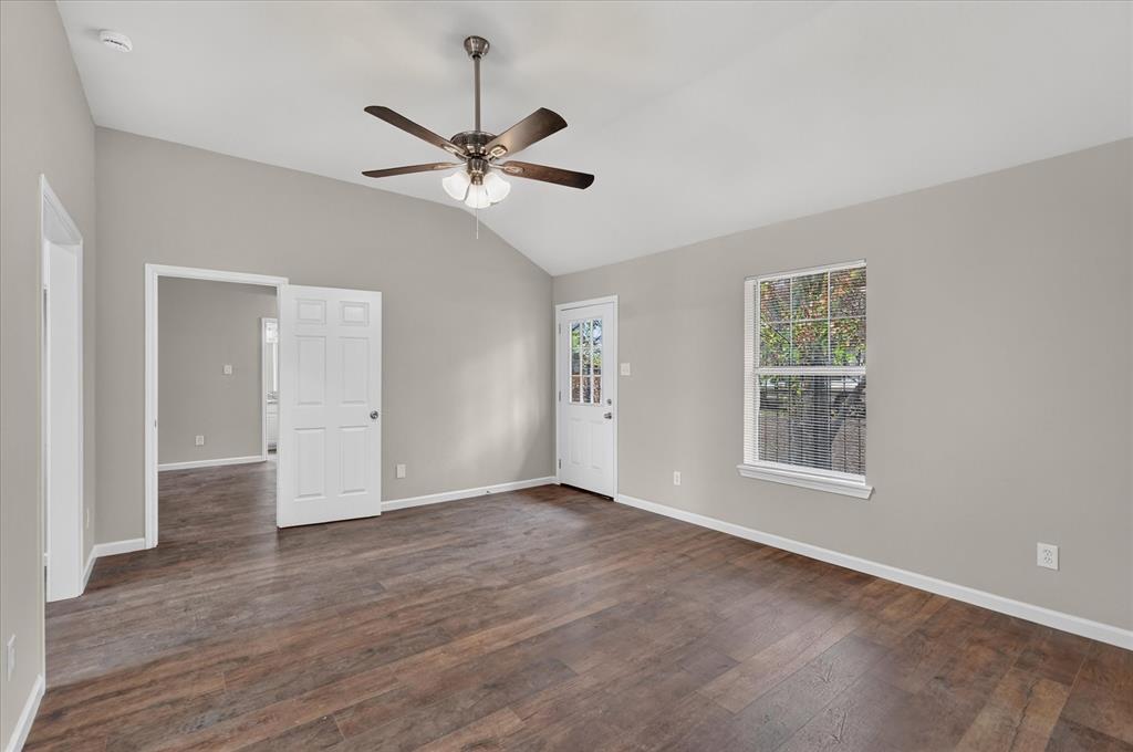 201 West Lane, West Tawakoni, TX 75474